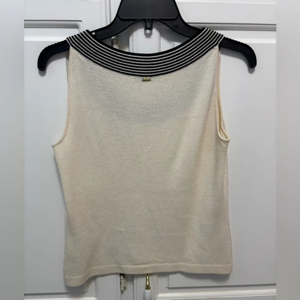 St. John Black Stripe Neck Ivory Knit Sleeveless Top Tank Gold Bar Logo Size 4P - Picture 3 of 8
